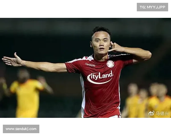 大卫·路易斯落选原因分析：技术能力不足、伤病困扰与竞争压力等五大因素探讨